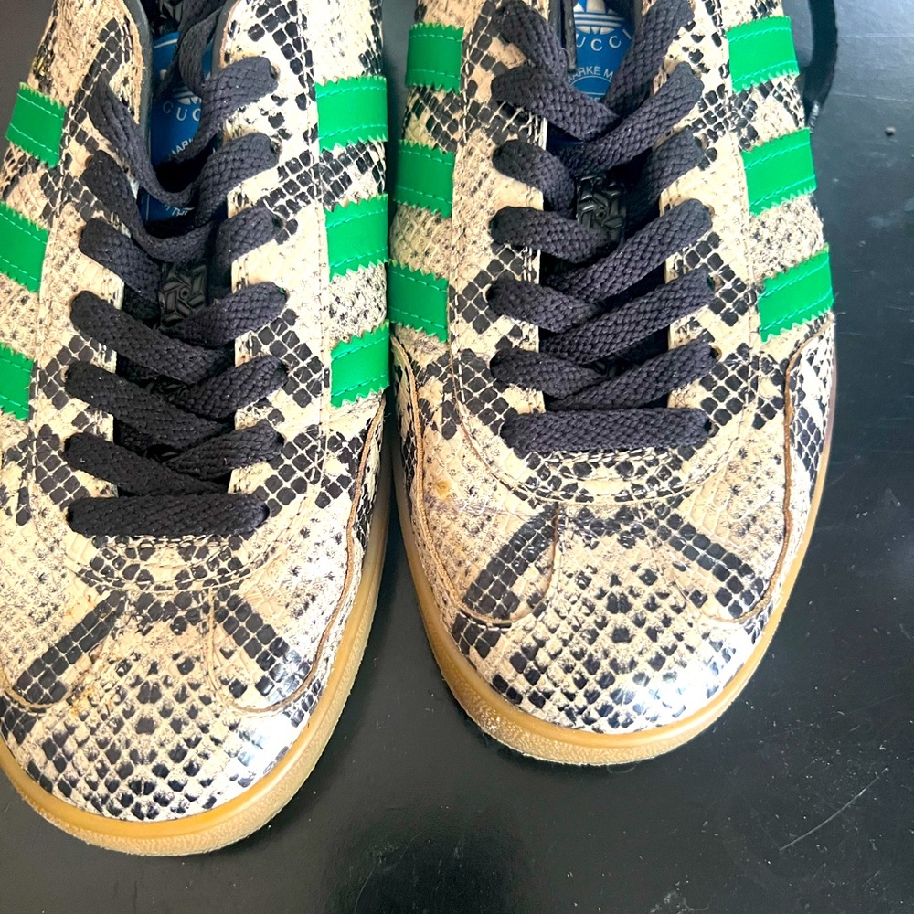 Gucci Men's Snakeskin Sneakers - Green and Black